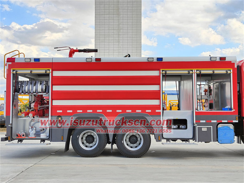 ISUZU GIGA 10 wheeler pumper fire truck