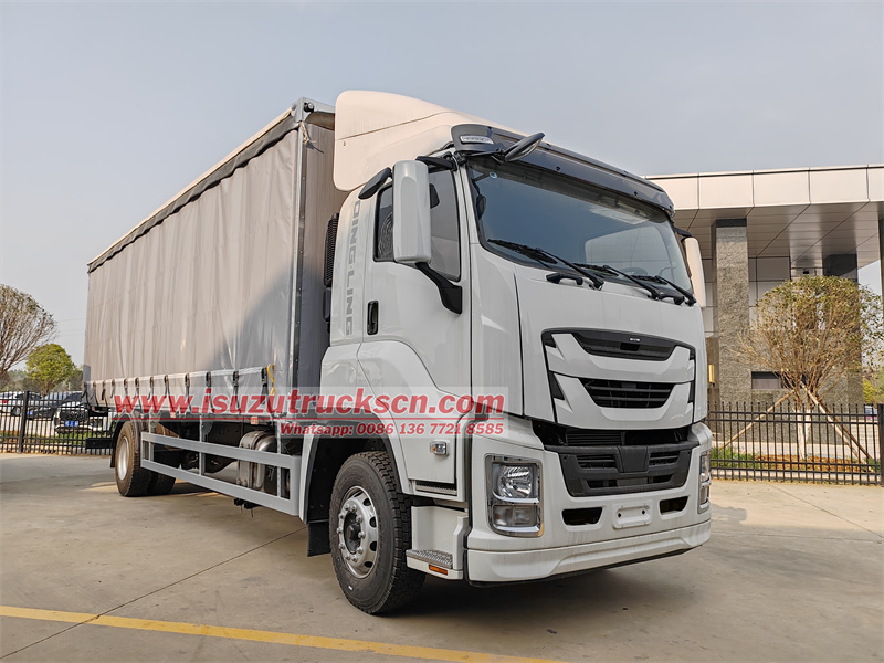 ISUZU GIGA Tarpaulin Side Curtain Truck