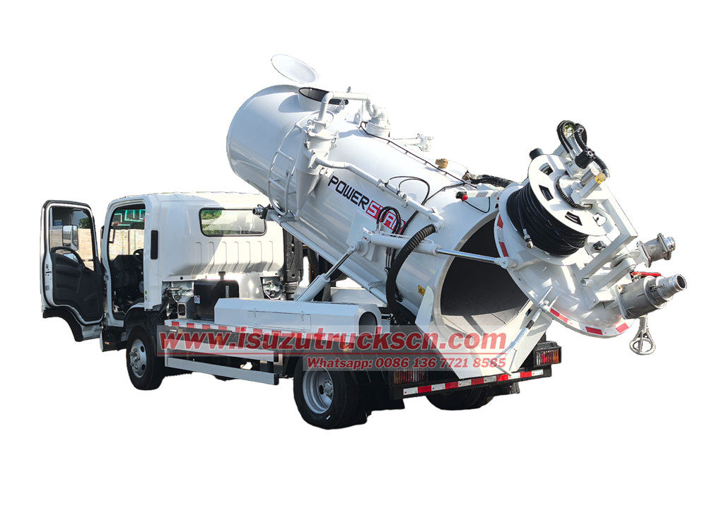 Isuzu gully sucker vacuum truck