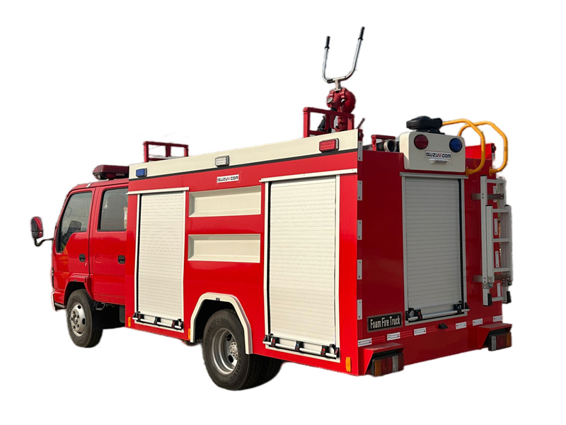 ISUZU 600P foam tanker fire truck