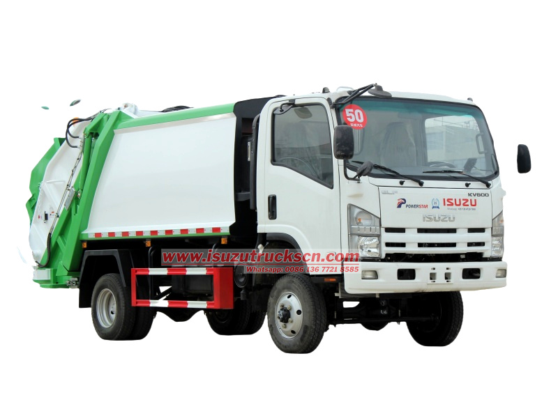 ISUZU NKR 4x4 Rear loader garbage truck