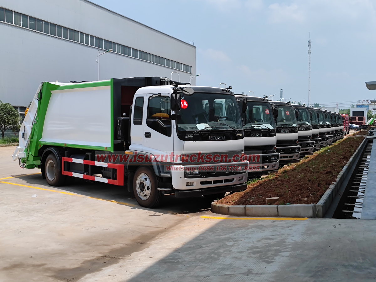 Good Price ISUZU FTR 12CBM back loading garbage truck for sale