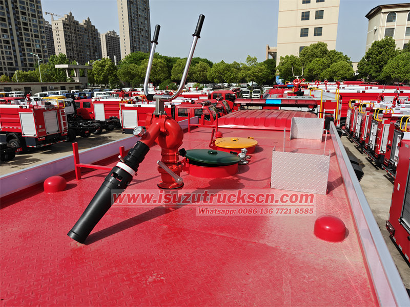 ISUZU FVR 6000 liters fire pumper
