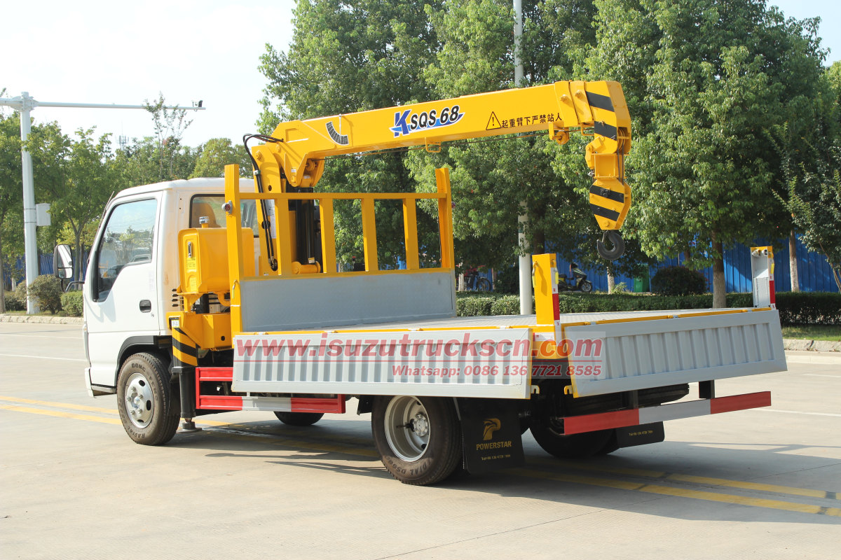 new Isuzu ELF truck mounted crane 