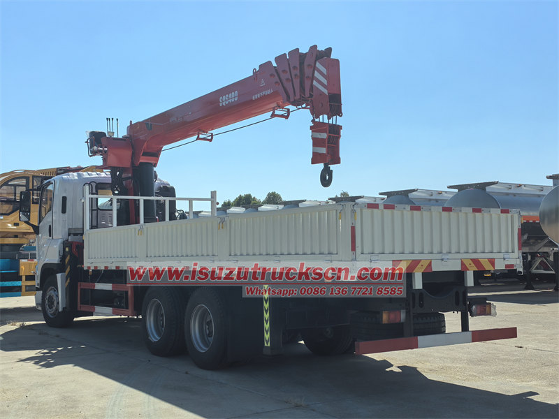 ISUZU GIGA 6x4 crane truck for sale
