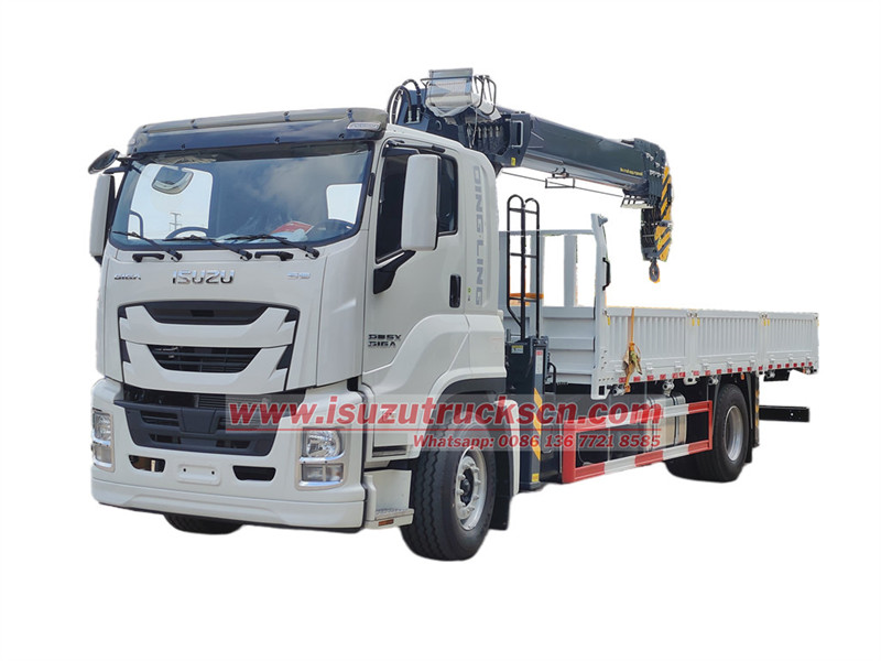 ISUZU FVR utility truck with crane