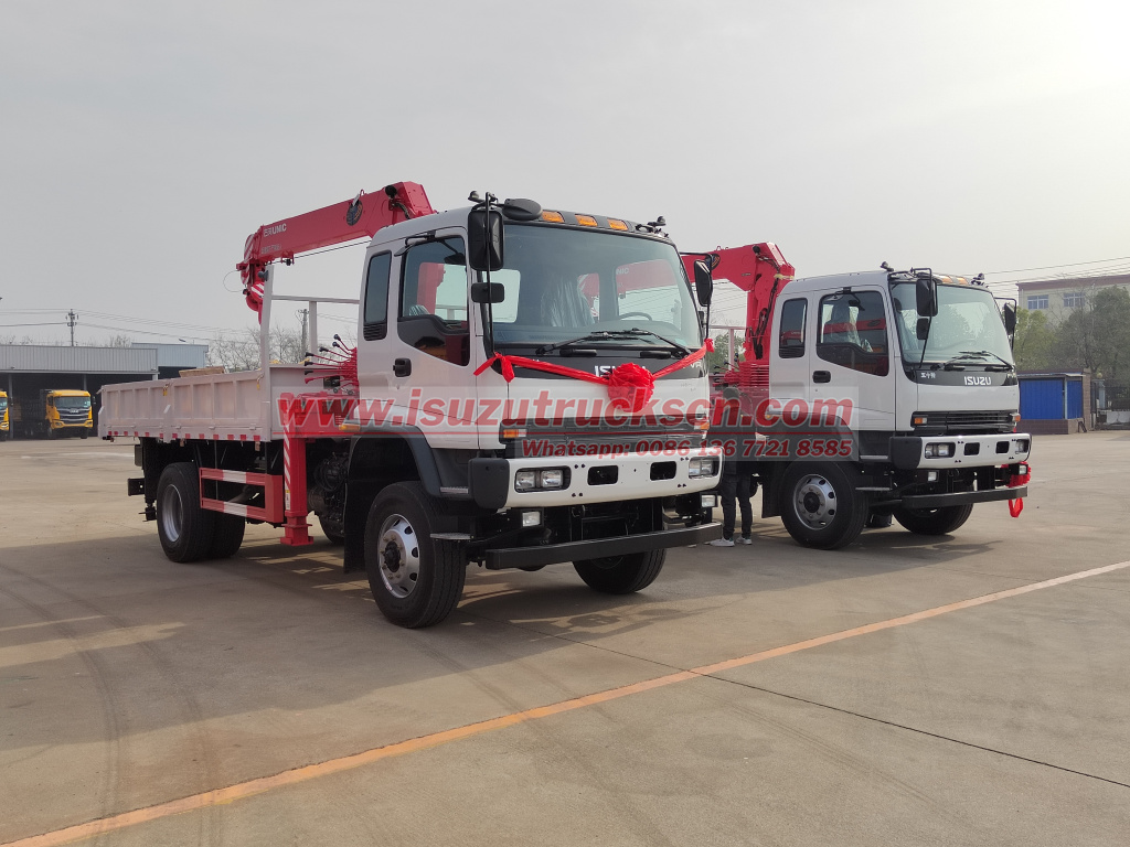 UN Yemen Isuzu off-road service truck with UNIC boom crane