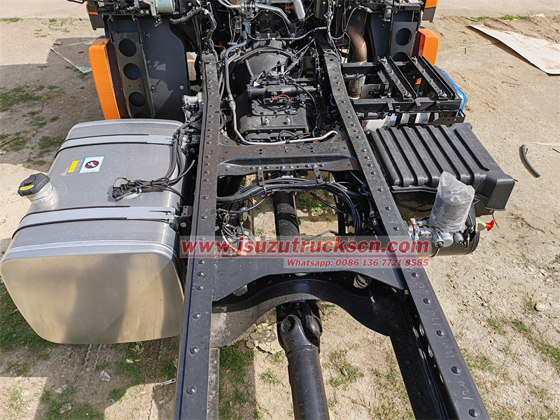 Isuzu GIGA VC66 cabin truck with 6WG1 engine