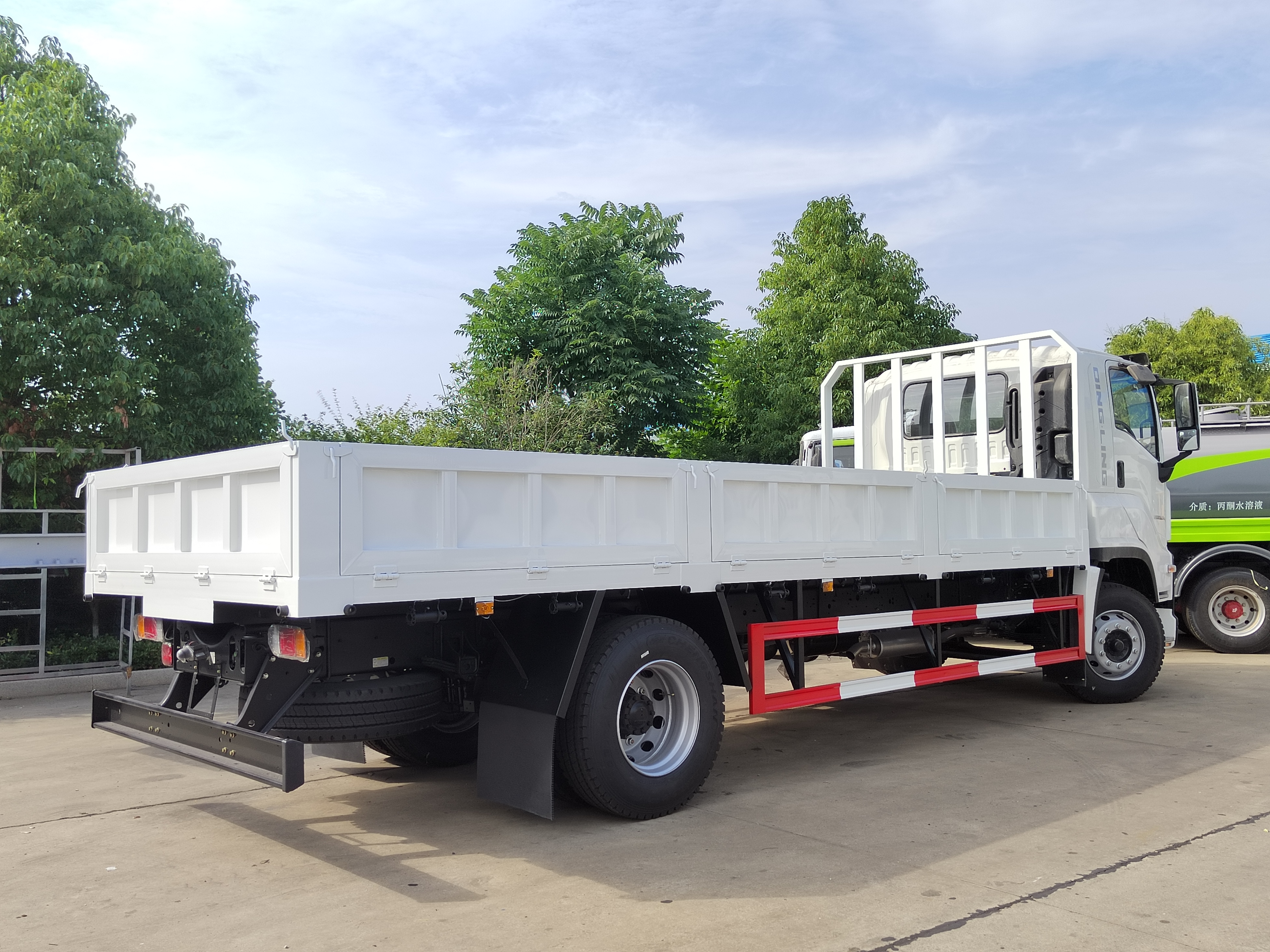 Philippines 2026 Model 10Ton 15ton Flatbed cargo truck Isuzu