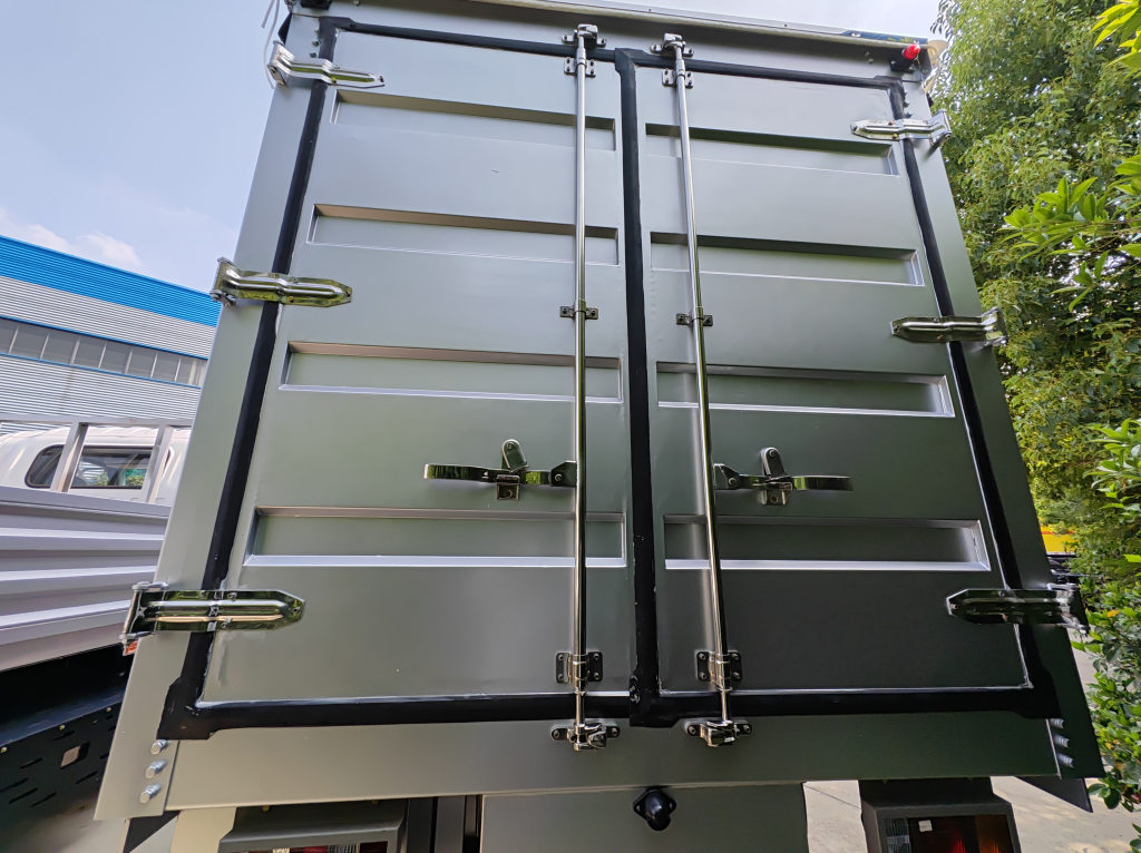Algeria ISUZU Curtain Side Truck Working Principle