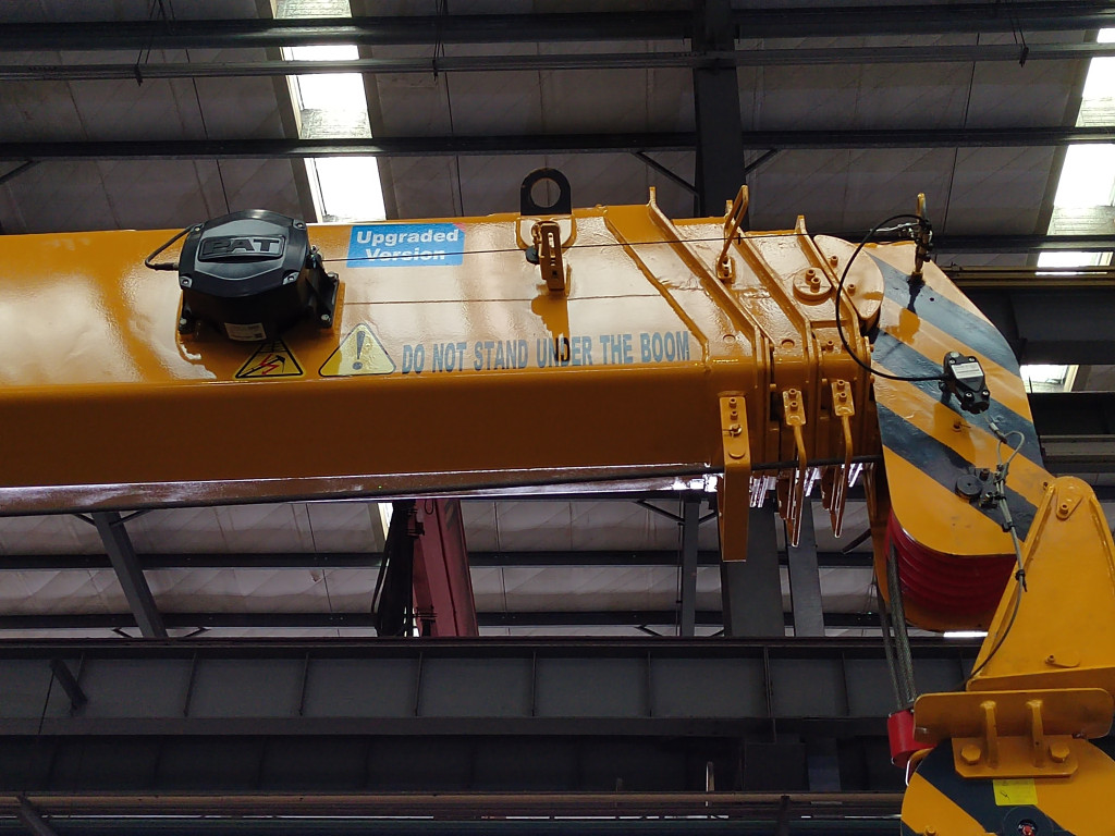 Powerstar Isuzu giga lorry crane in Philippines