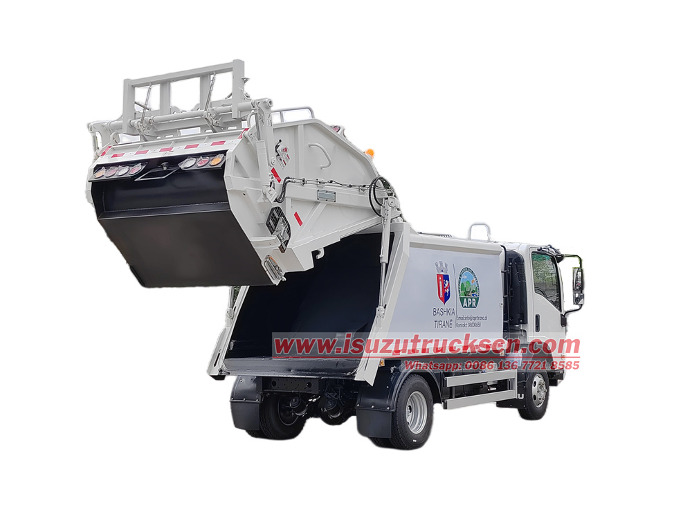 Isuzu 6cbm waste management garbage compactor