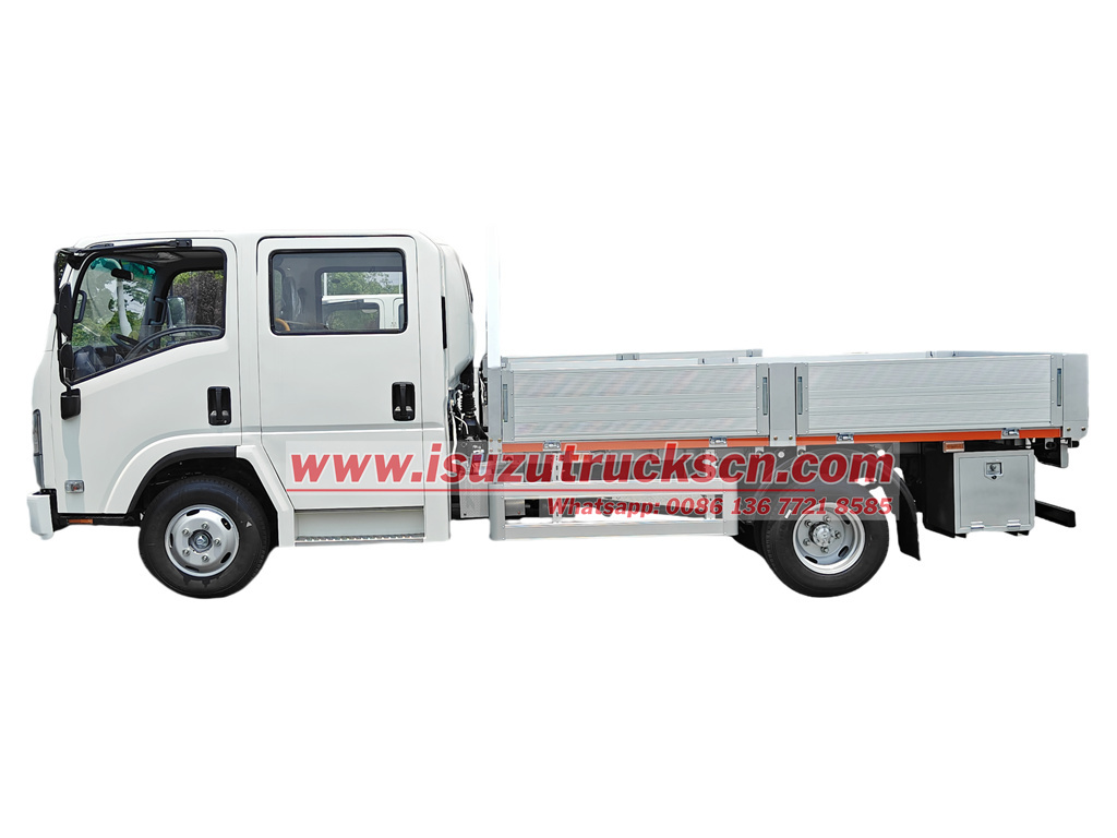Isuzu double row dropside cargo truck