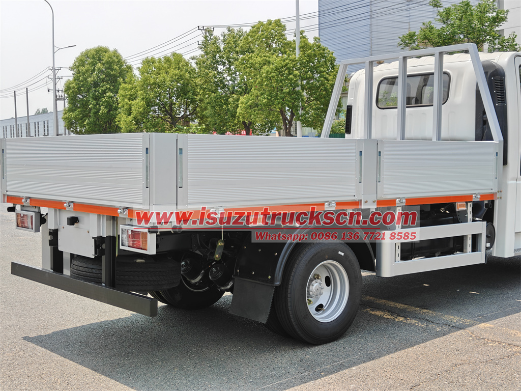 Isuzu dropside cargo truck with aluminum alloy drop side body