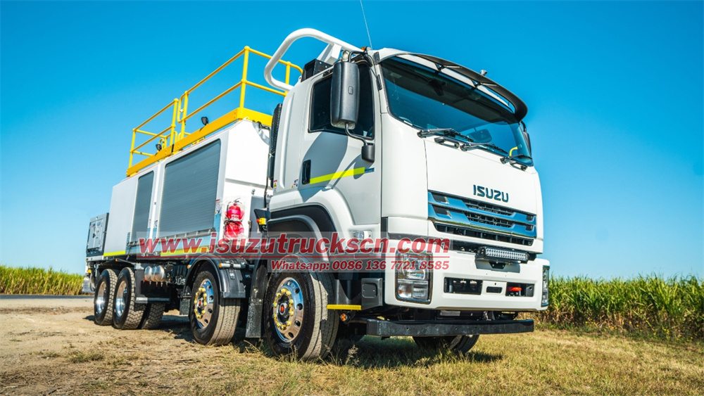 Isuzu FVZ utility mobile lube service truck