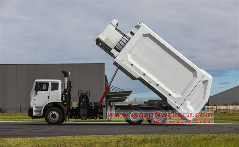 Isuzu GIGA 6x4 20cbm side loader rubbish truck