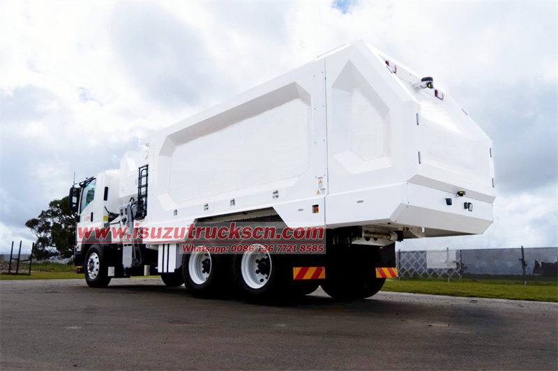Isuzu FVZ 6X4 side-mounted compactor garbage truck