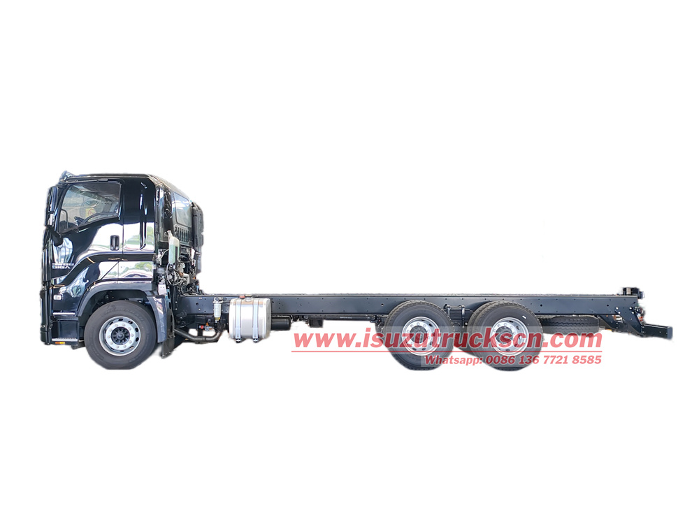 Isuzu GIGA 6X4 420HP engine chassis