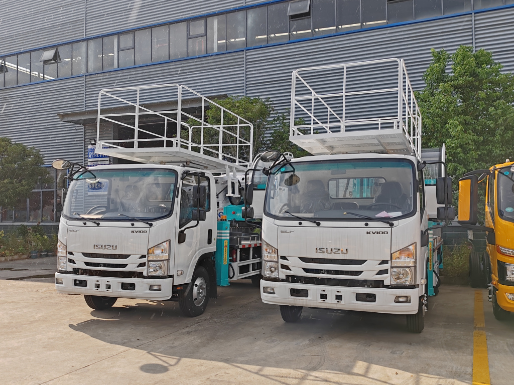 Isuzu 20M KV100 Truck-Mounted Aerial Platform