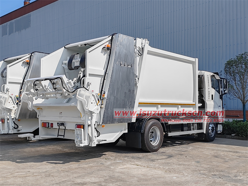 Isuzu GIGA 16CBM garbage truck with compactor