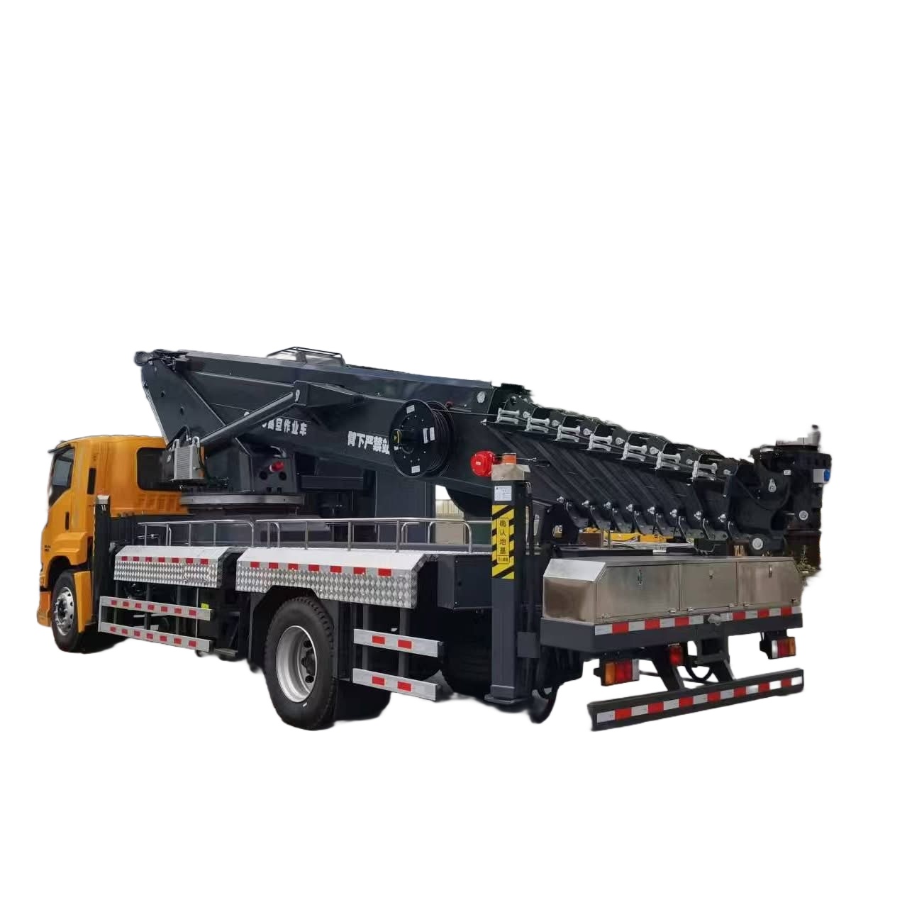 60M high place operation truck on Isuzu Giga