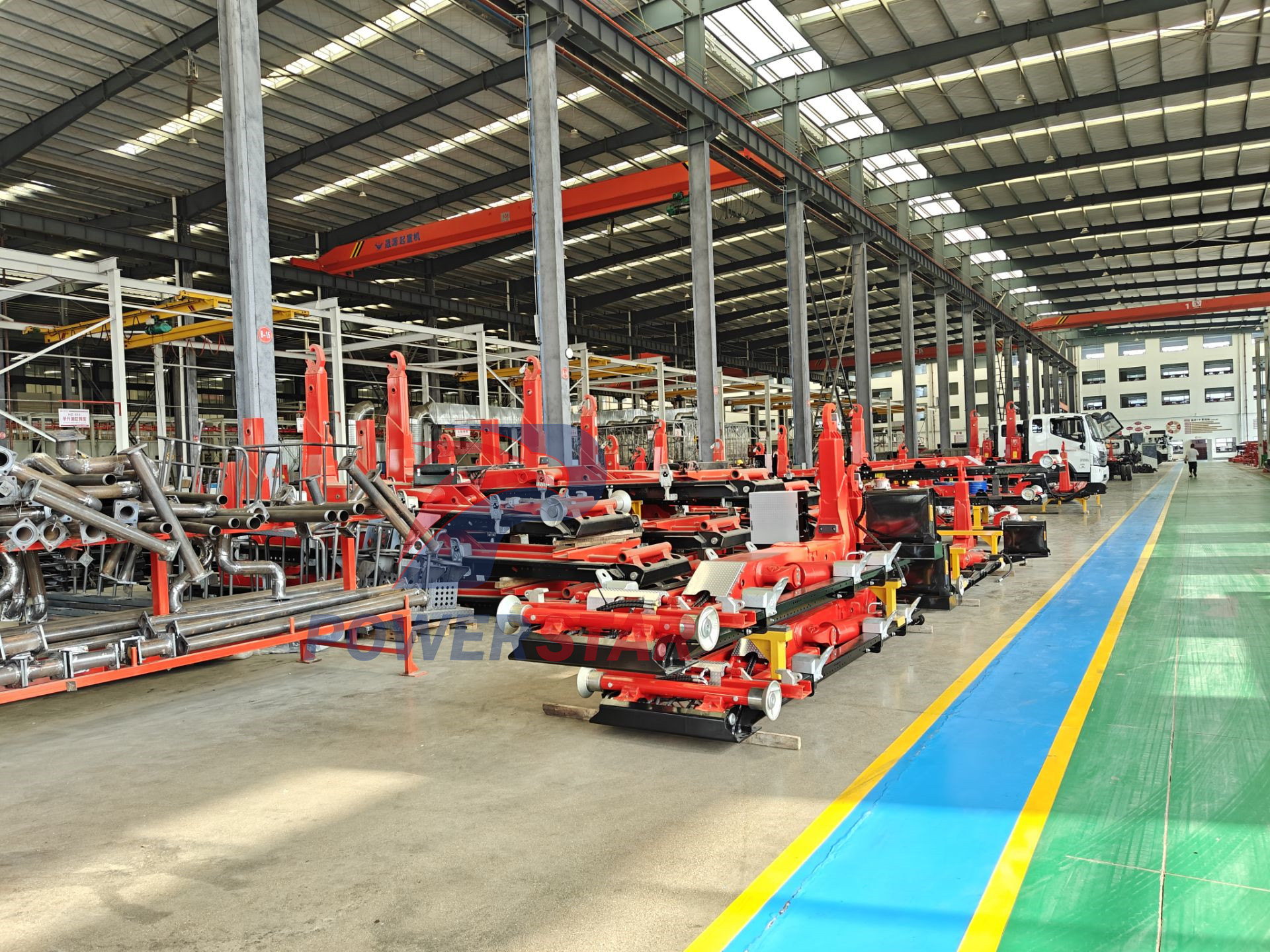 Hook-arm garbage truck production line