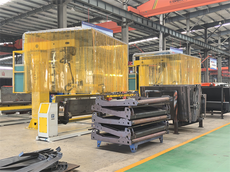 Automatic welding equipment