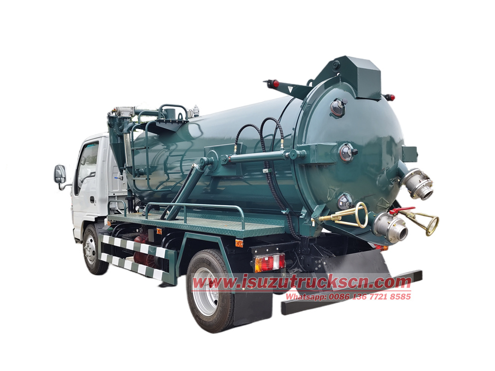 Isuzu 4X2 3000 liters septic tanker truck