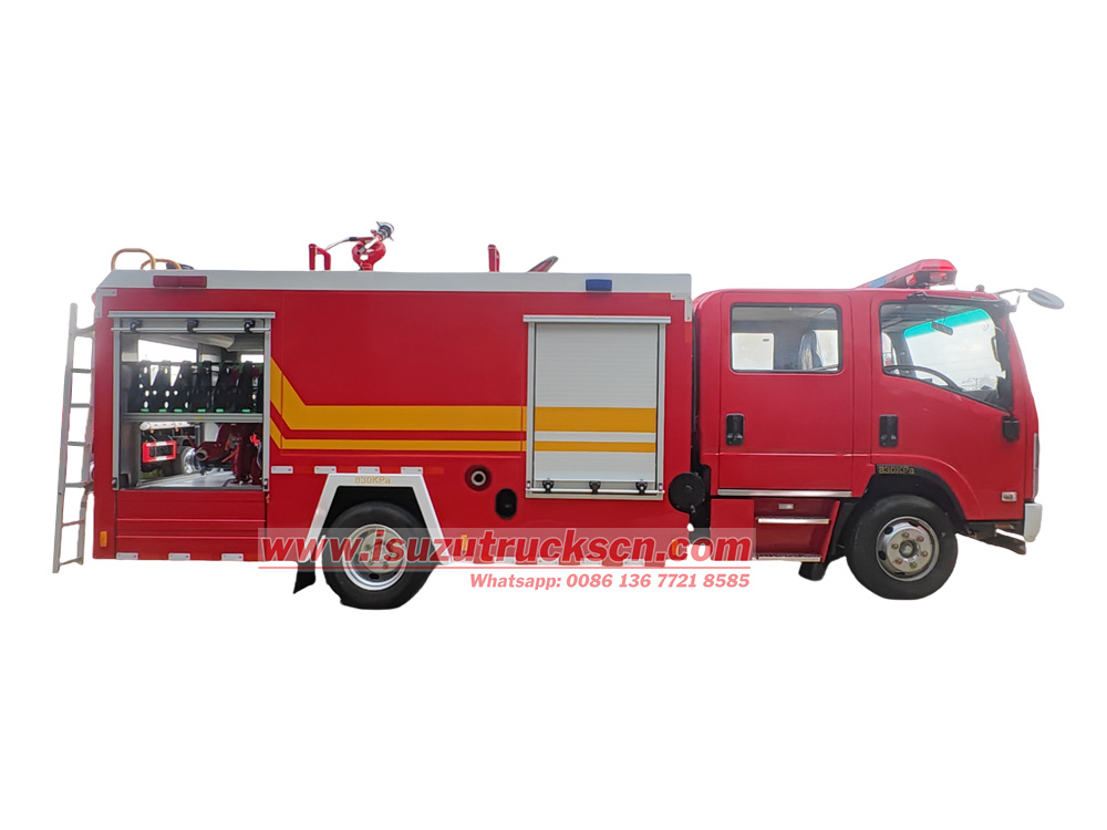 Isuzu 700P double row 4000L foam fire truck