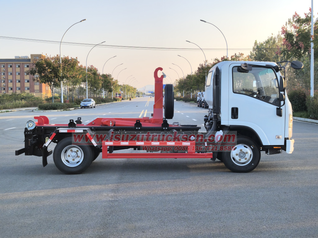 Honduras 4 units Hooklift Truck Isuzu
