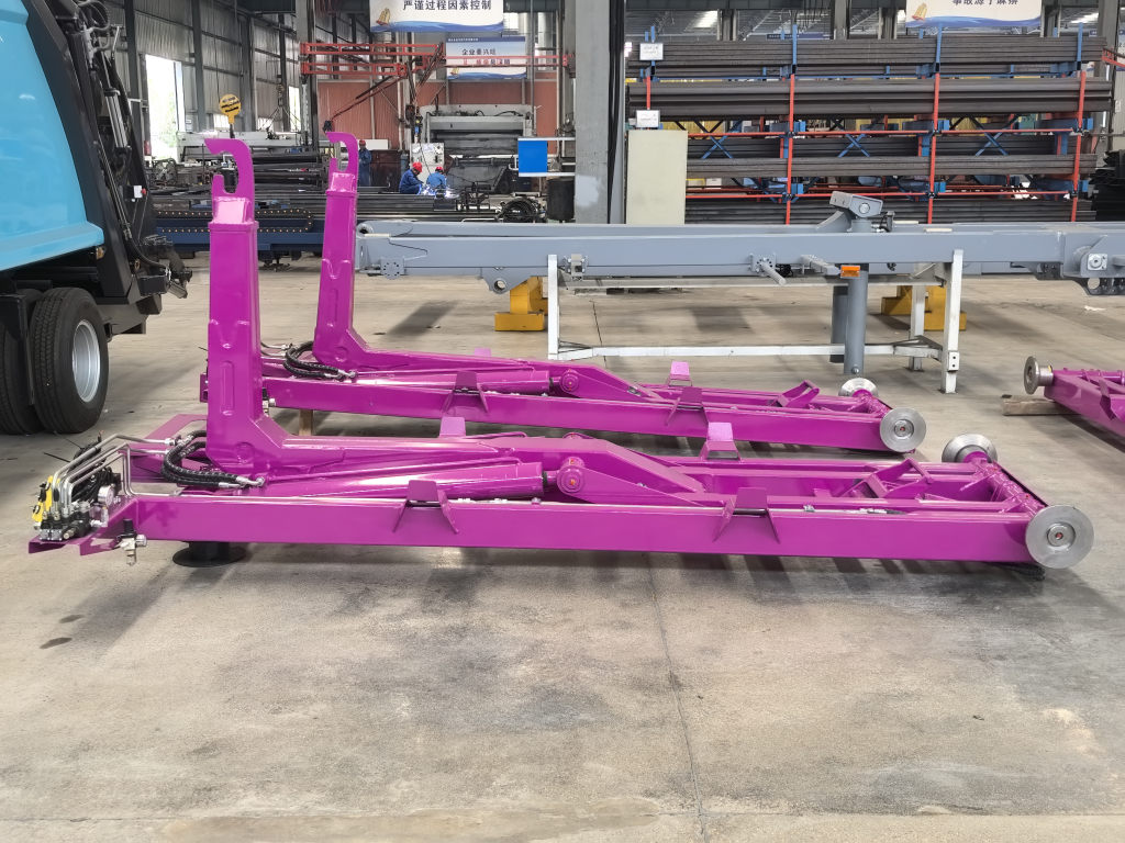 Philippines 3 sets 8Ton Hooklift truck bodies system