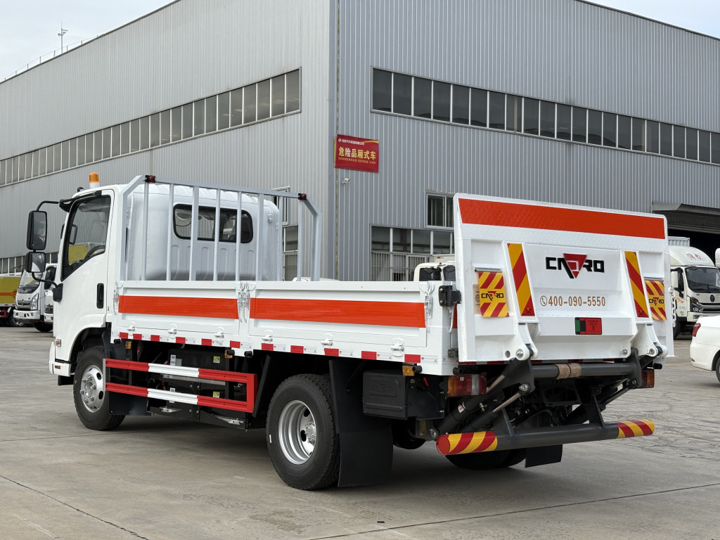 Advantages of Isuzu New Energy Electric EV Cargo Truck?