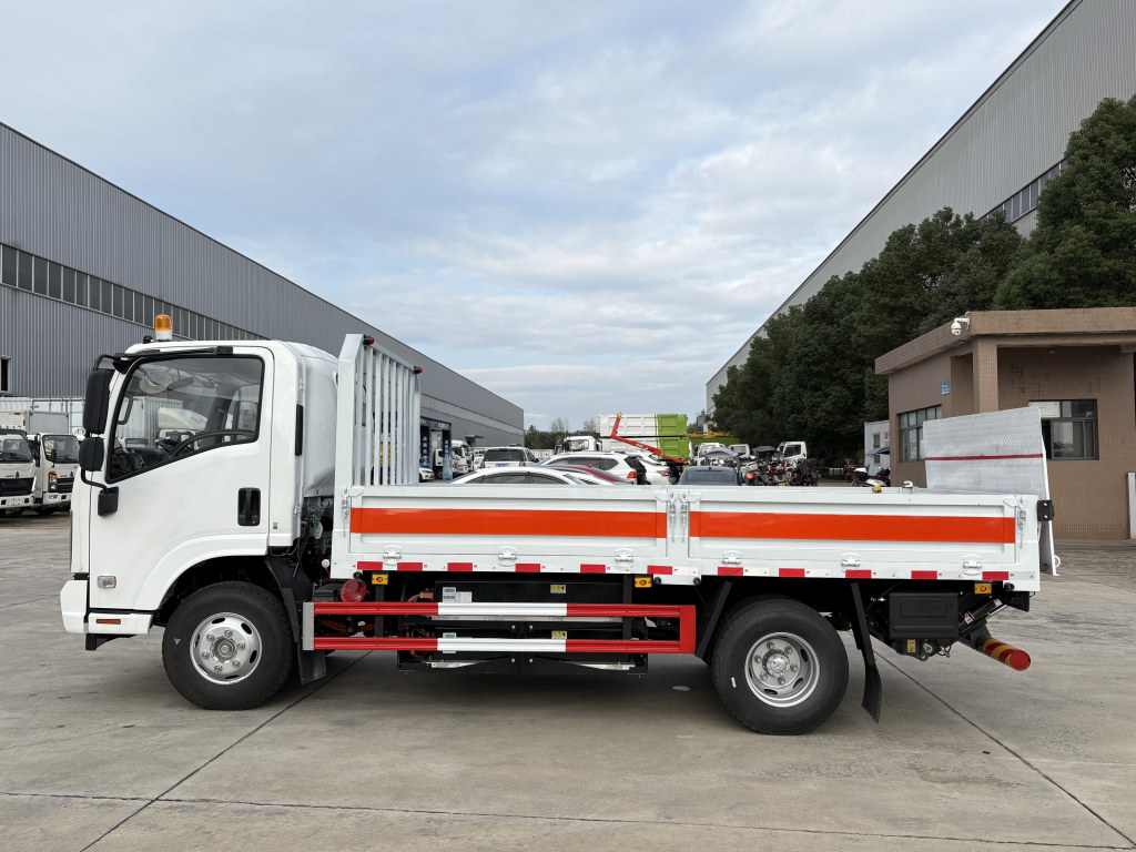 Advantages of Isuzu New Energy Electric EV Cargo Truck