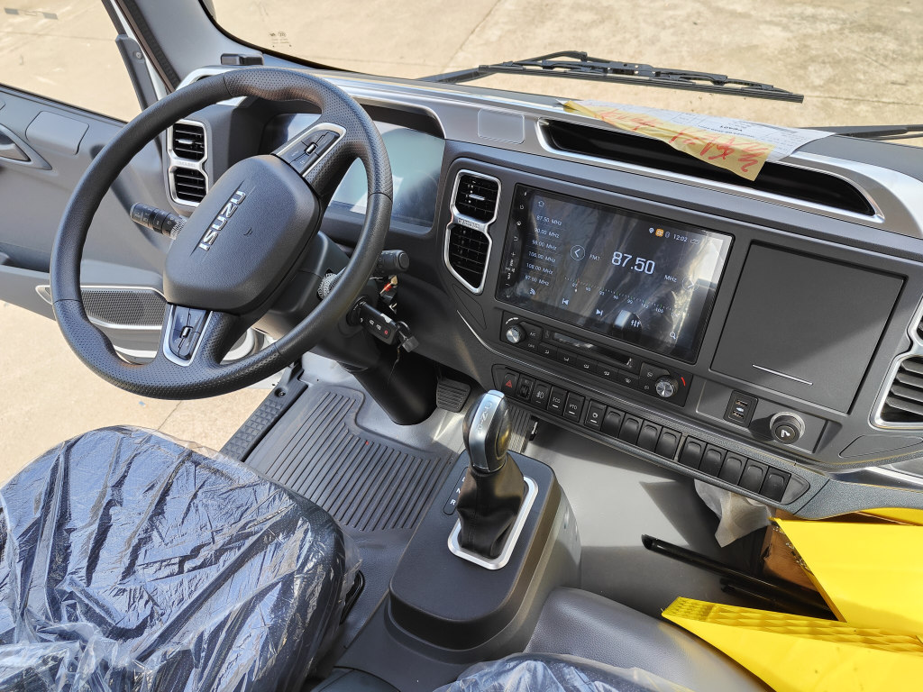 Advantages of Isuzu New Energy Electric EV Cargo Truck