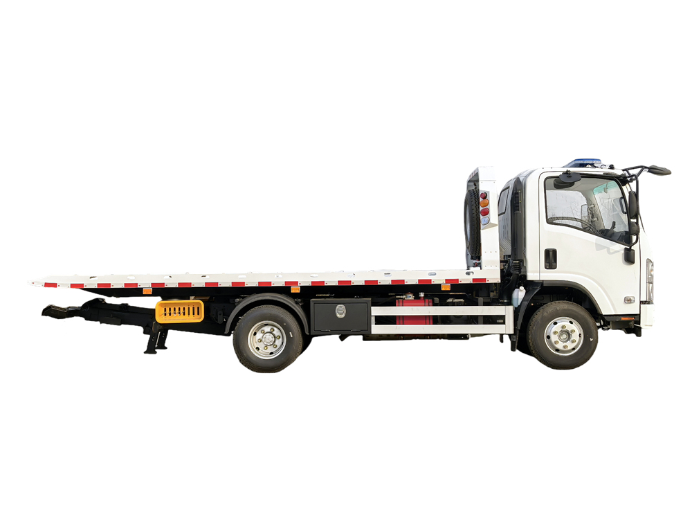 Isuzu 5T flatbed recovery towing truck
