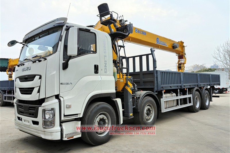 Crane truck