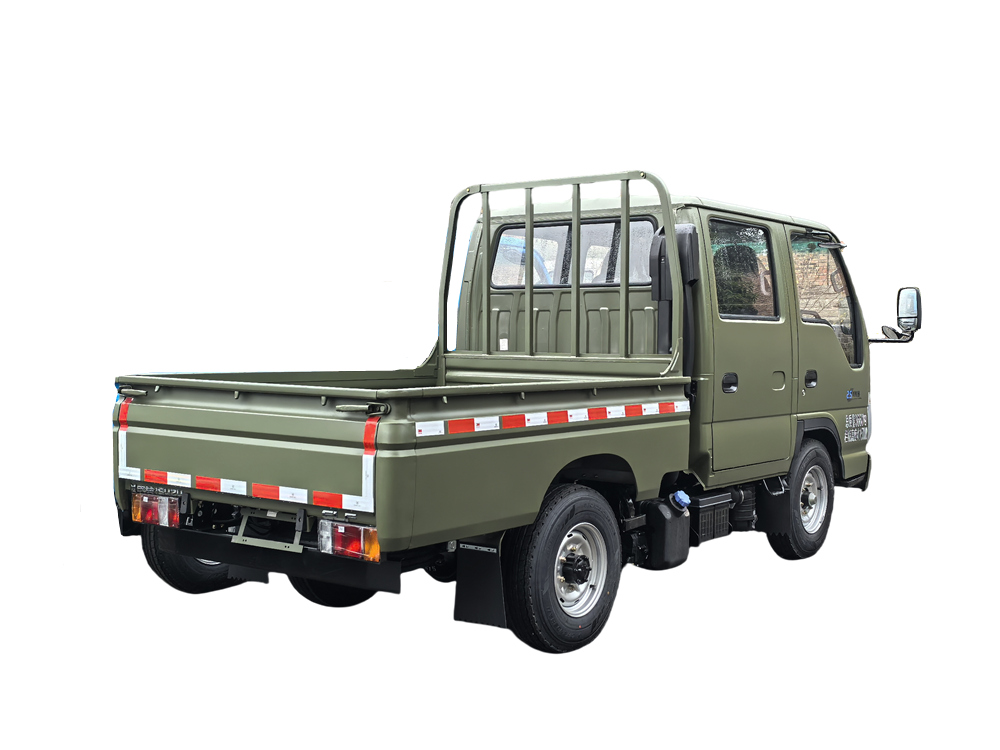Isuzu 100P NKR double-row light cargo truck