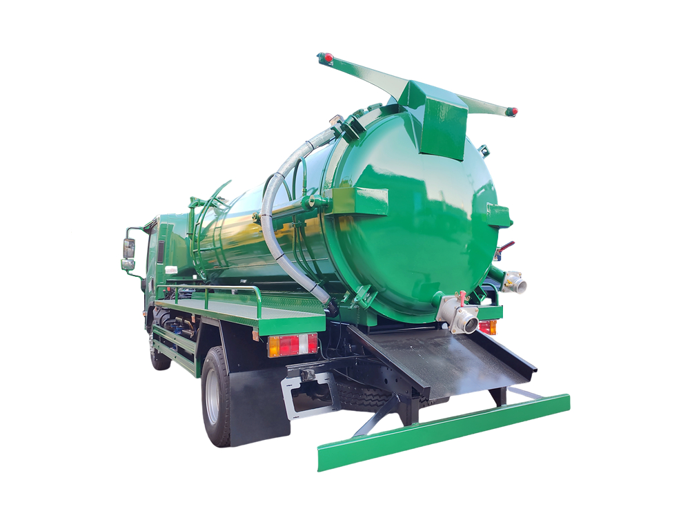 Isuzu KV600 6000 liters septic tanker truck