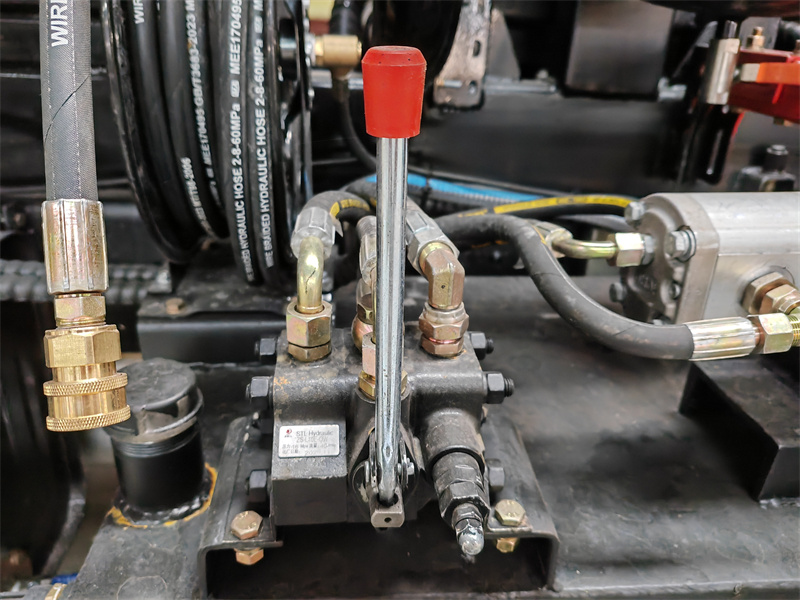 Isuzu GIGA 15cbm drainage vacuum truck