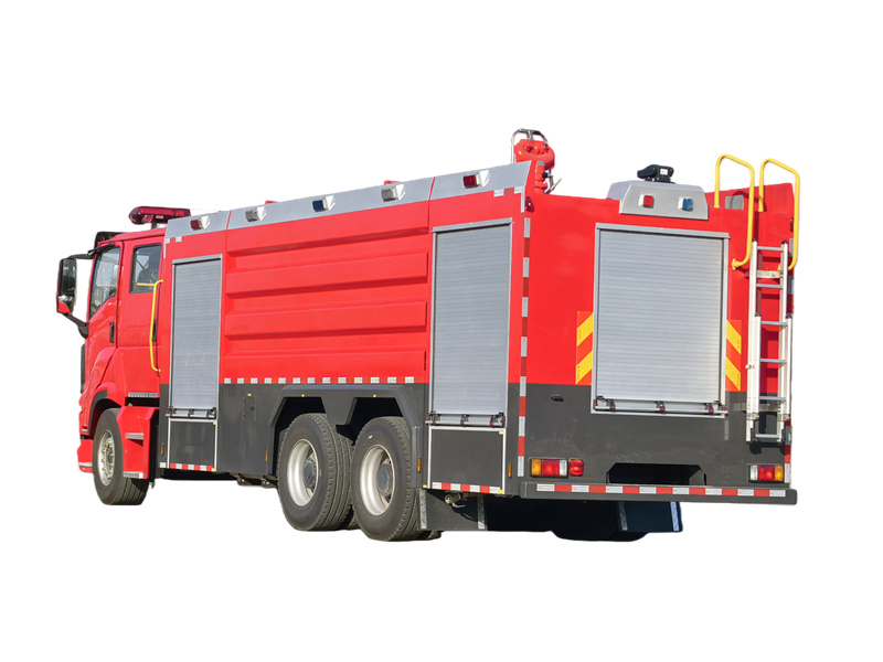 ISUZU foam tender fire truck