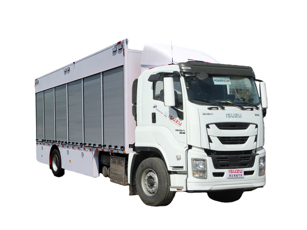 ISUZU brand Mobile Water Purification Truck