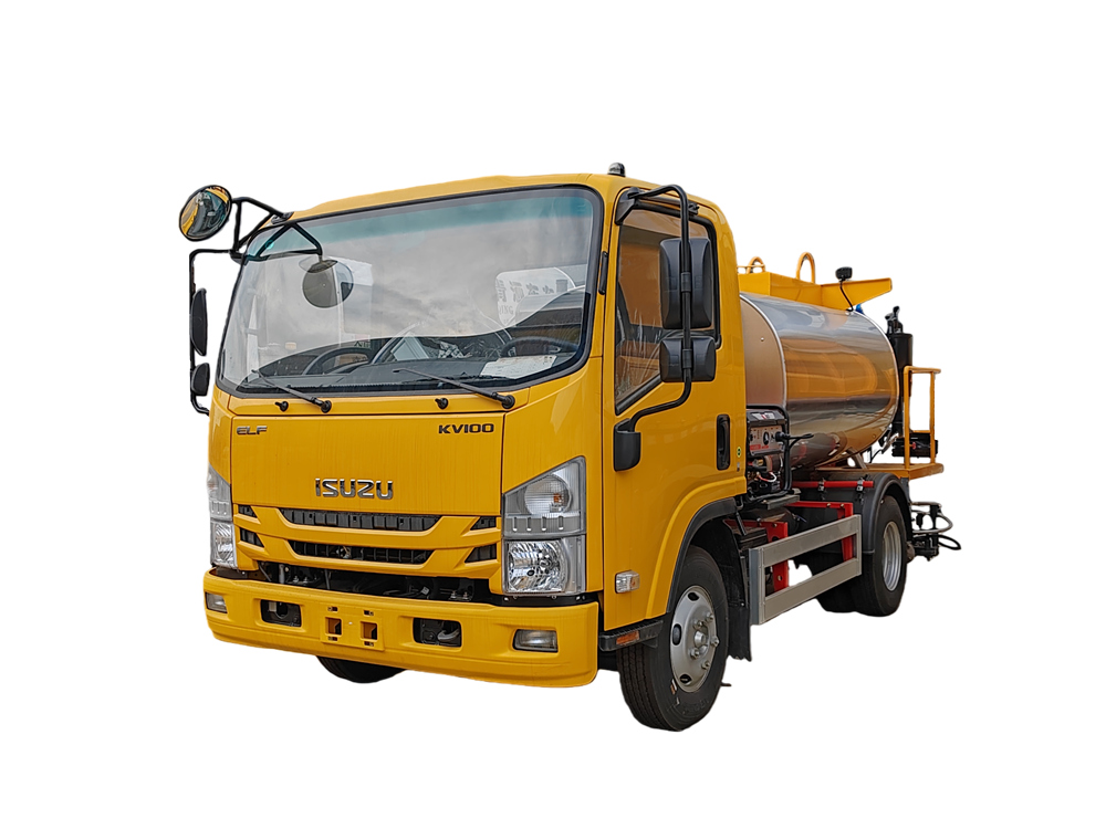 ISUZU 4,000 liters asphalt distributor truck