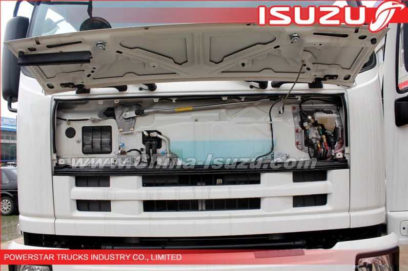 Japanese 4x2 350hp ISUZU VC46 Prime Mover Truck Tractor Head supplier