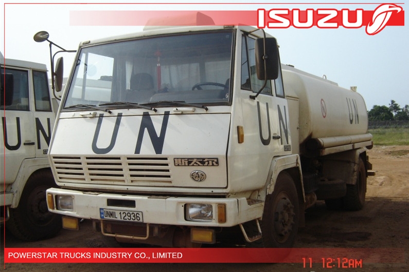 china best Quality 6wheels Mobile Workshop for UN