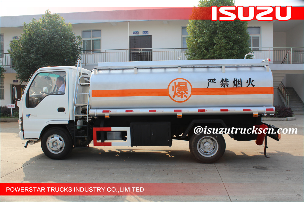 4000L (1,056 US Gallon) 4x2 ISUZU chassis (115HP) Mobile Refueling truck for Light Gasoline/Diesel Delivery
