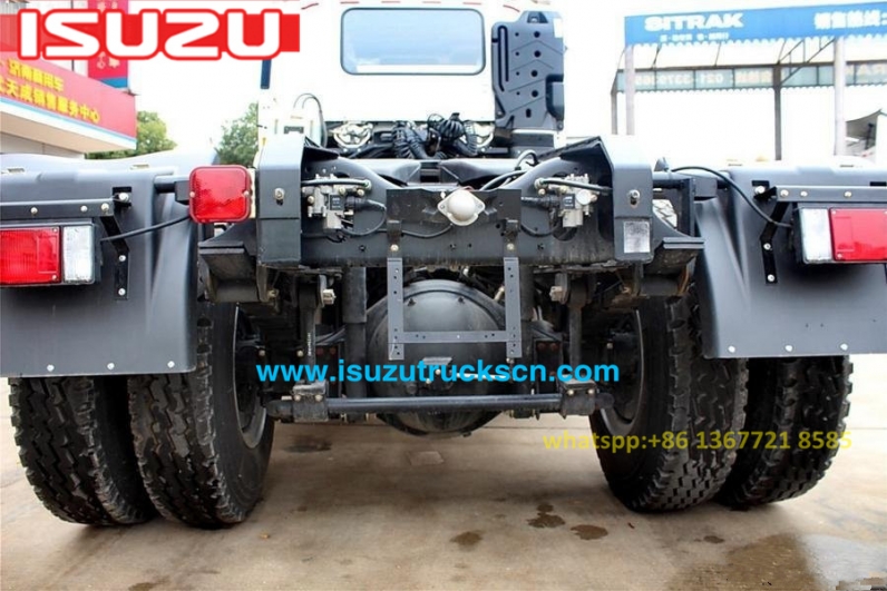 ISUZU brand truck tractor head 6x4 tractor truck low price