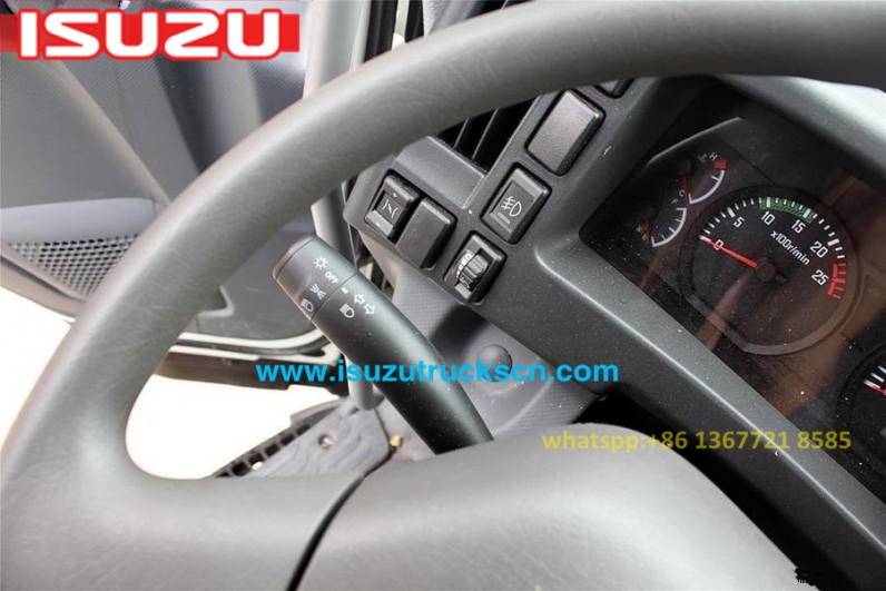 ISUZU brand truck tractor head 6x4 tractor truck low price
