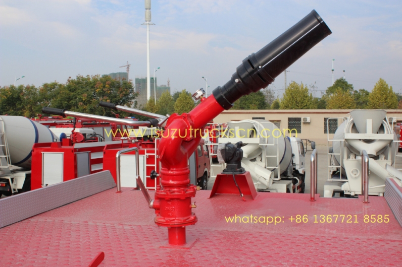 ISUZU fast and safe fire truck