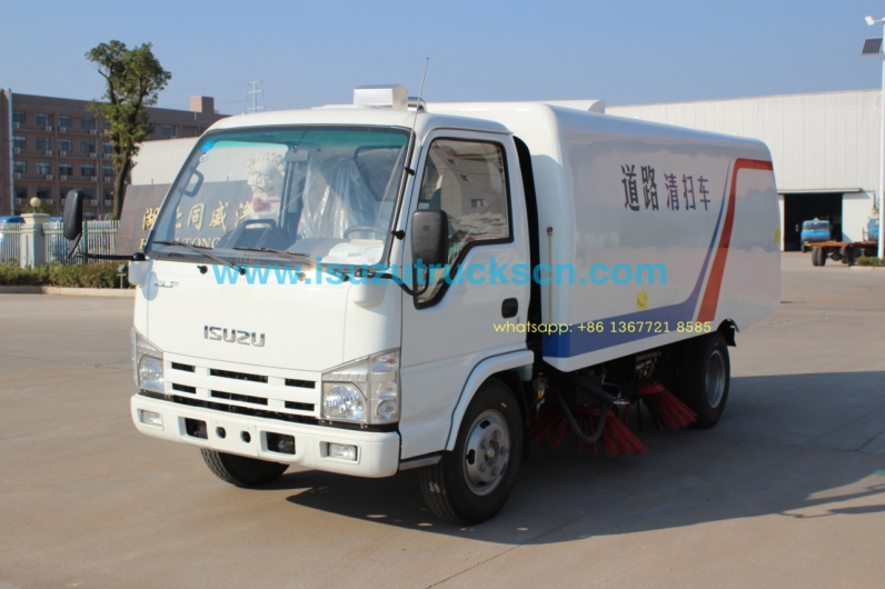 low price of ISUZU NKR 3cbm-5cbm Isuzu Road Sweeping Vehicle
