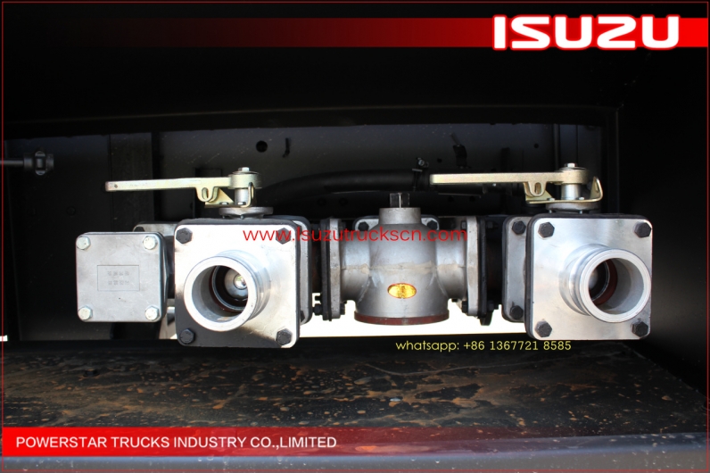 Best price 8,000L Diesel Fuel tank truck NPR ISUZU for sale